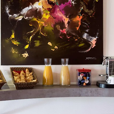 Kyriad Centre Hotel La Rochelle (Charente-Maritime)