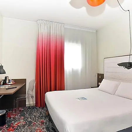 Hotell Kyriad Centre La Rochelle (Charente-Maritime)