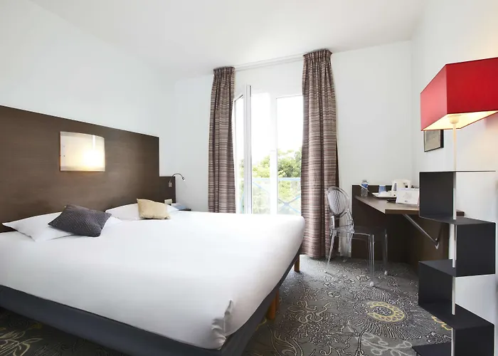 Hotel Kyriad Centre La Rochelle (Charente-Maritime)